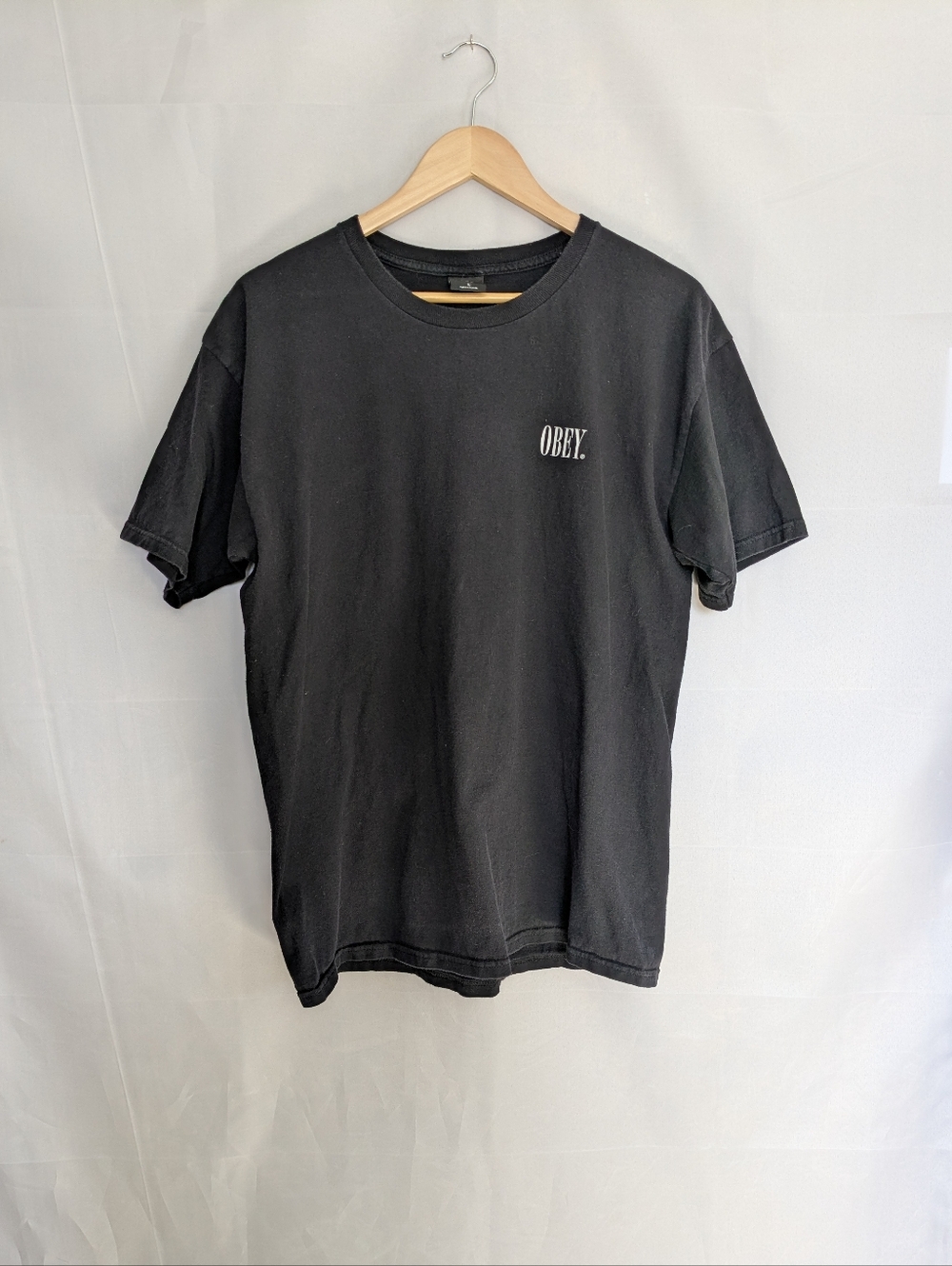 Obey Worldwide | White Spellout Logo Tee | Black | L